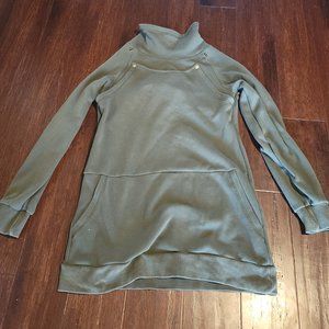 Latched Mama Green Sweatshirt